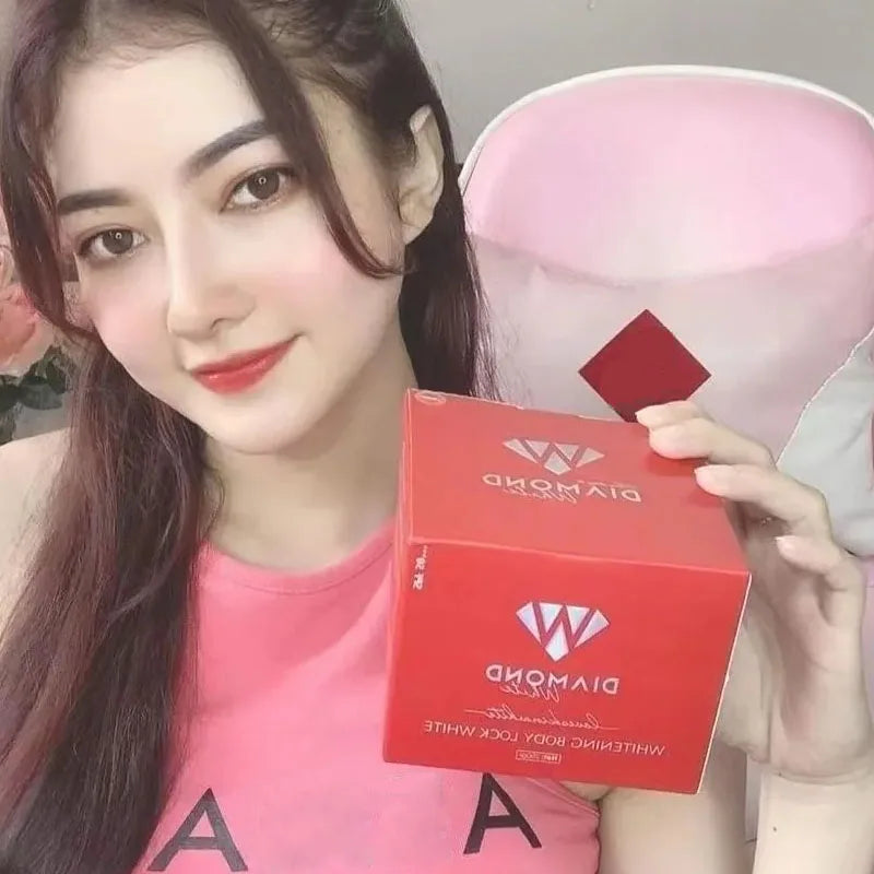 White Skin Body Kem 250g Whitening, Moisturizes, Tightens Pores, Soothes And Delivers a Naturally Radiant Complexion 