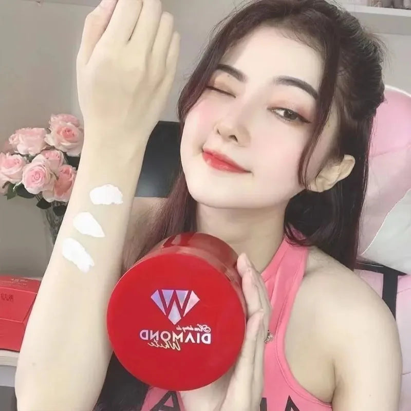 White Skin Body Kem 250g Whitening, Moisturizes, Tightens Pores, Soothes  And Delivers a Naturally Radiant Complexion ﻿